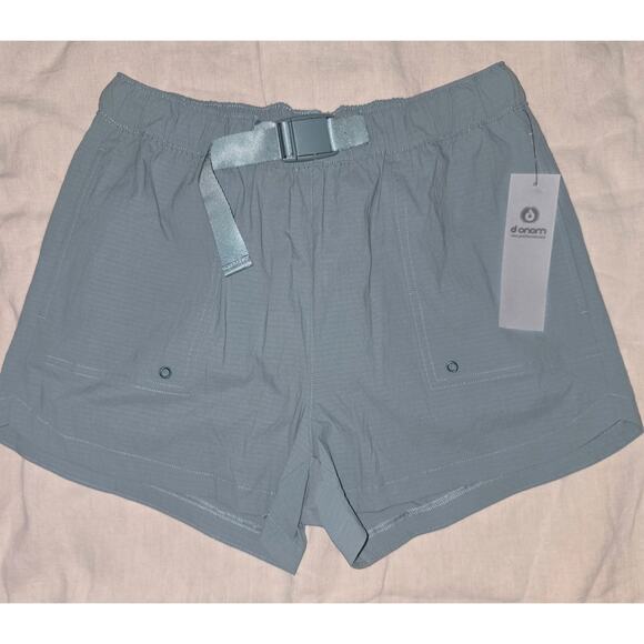 NwT Mono B. Athletic Shorts size Medium - Picture 1 of 3